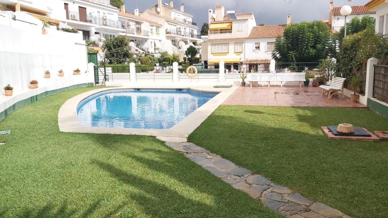 Del Parque Flats Meseta Swimmingpool Apartment Torremolinos Ngoại thất bức ảnh