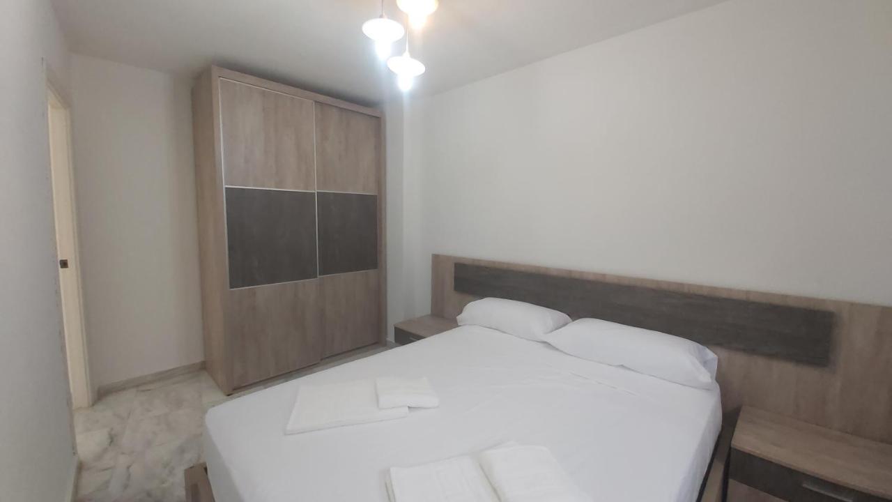 Del Parque Flats Meseta Swimmingpool Apartment Torremolinos Ngoại thất bức ảnh