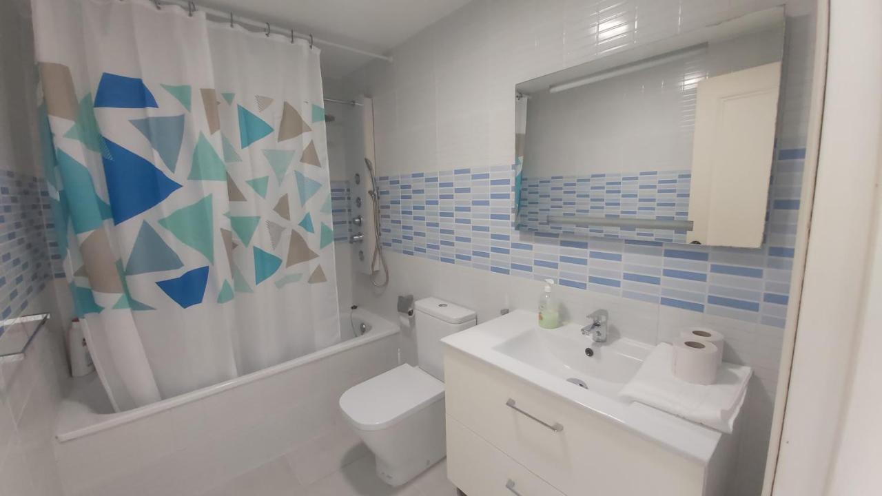 Del Parque Flats Meseta Swimmingpool Apartment Torremolinos Ngoại thất bức ảnh
